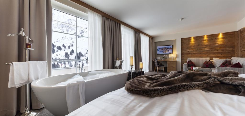 Superior Hotel Panorama Obertauern Bilik gambar