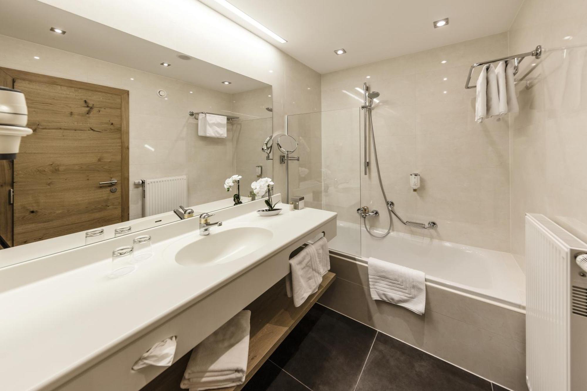 Superior Hotel Panorama Obertauern Bilik gambar